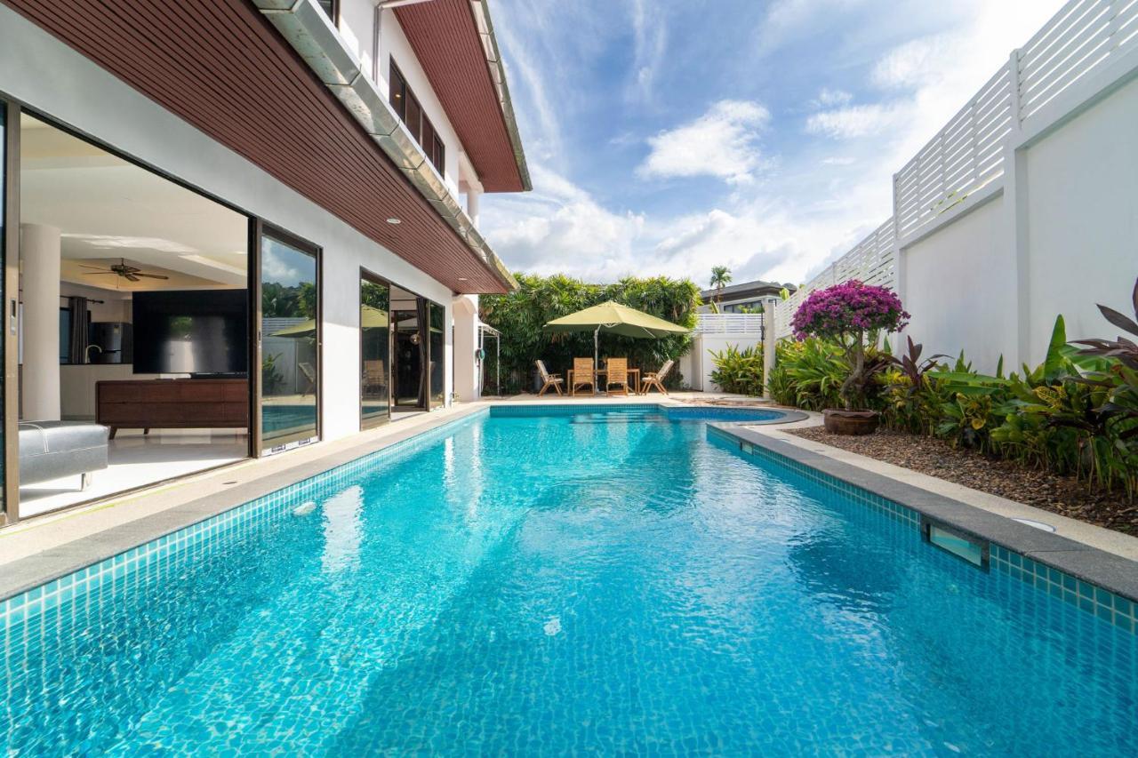 Villa Amaya, 2 Story Tropical Oasis With Green Hills View & Pool, Kamala Beach Buitenkant foto